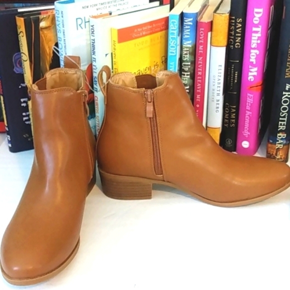TOP MODA COGNAC BROWN BLOCK HEEL SIDE ZIP ANKLE BOOTS SIZE 8.5 NWT - Picture 5 of 8